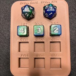 DnD Spell Slot Tracker mit DC - 3D gedrucktes Tabletop Zubehör