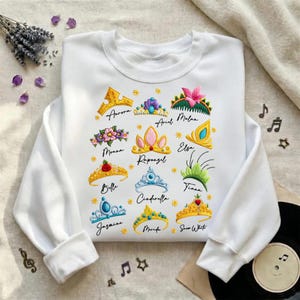 EMBROIDERED Disney Princess Sweatshirt, Vintage Princess Embroidery Shirt, Magical Family Matching, Magic Kingdom WDW Disneyland Sweatshirt immagine 1