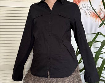 Fitted Office Siren Shirt Y2K Minimalist Button Down Blouse G3000 Size S