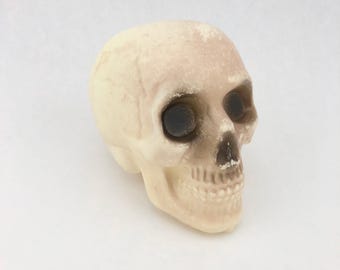 Vintage Small Plastic Halloween Blow Mold Skull Decor