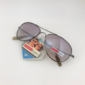 Vintage Foster Grant Teen Sunglasses, Foster Grant Aviator Sunglasses, Fly Boy FDR, Petite Fit Aviator Sunglasses