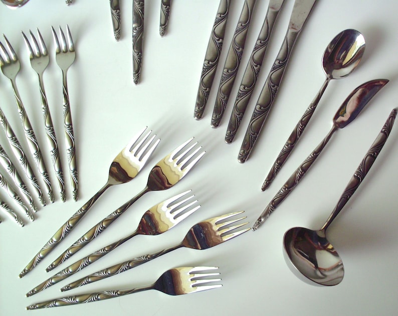 Lot of Rare Vintage Orleans Ladies Fingers Stainless Table Service 44 Pieces