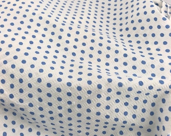 Tela de seersucker vintage azul claro con lunares