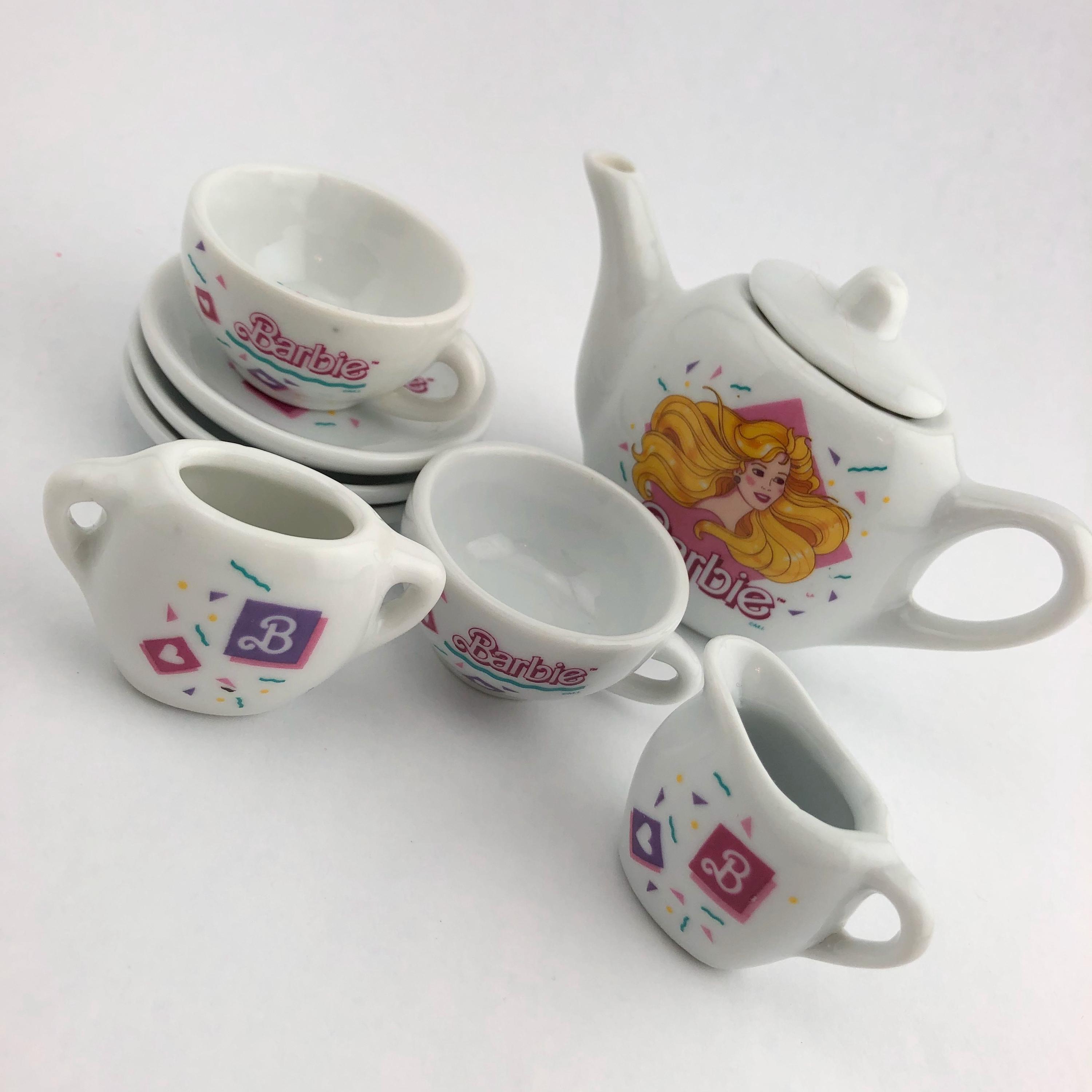 Vintage Barbie Tea Set, 1980 display picture 1