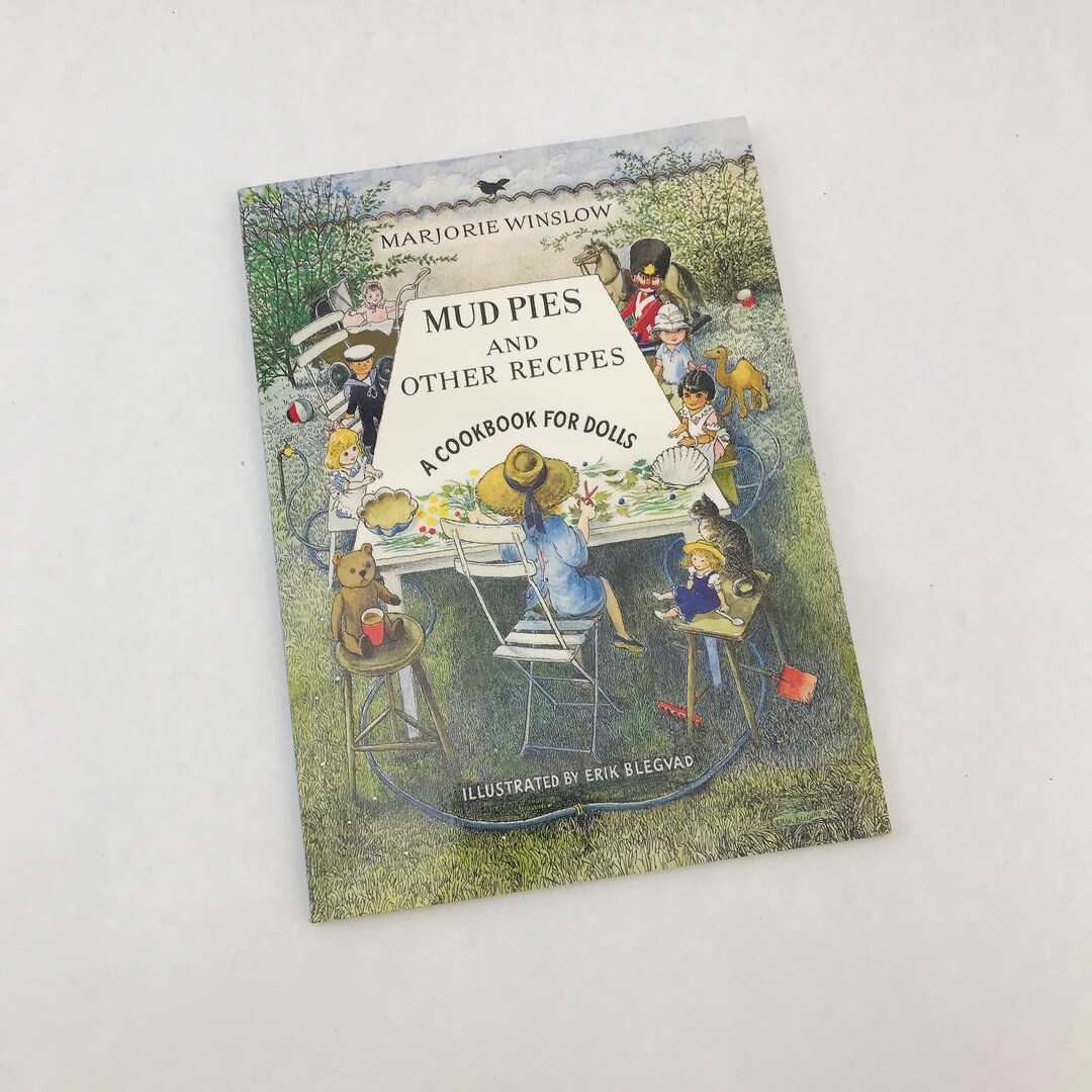 vintage-paperback-book-mud-pies-and-other-recipes-a-cookbook-for