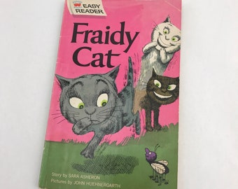 Vintage Wonder Books Easy Reader, Fraidy Cat, Sara Asheron, John Huehnergarth, Weekly Reader Paperback Edition, 1970