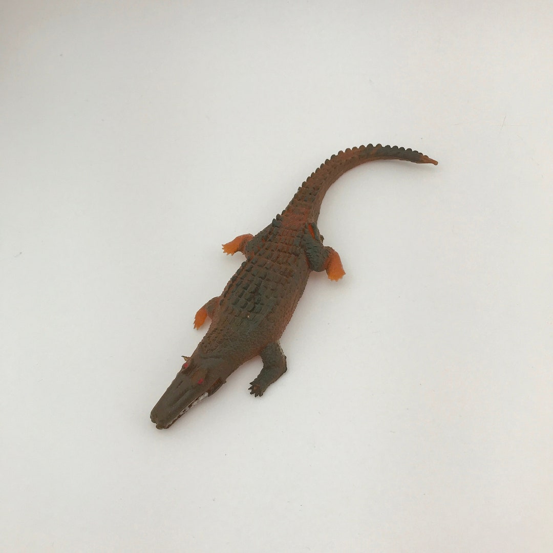 Vintage Rubber Alligator, Made in Hong Kong, FAIR CONDITION, Toy