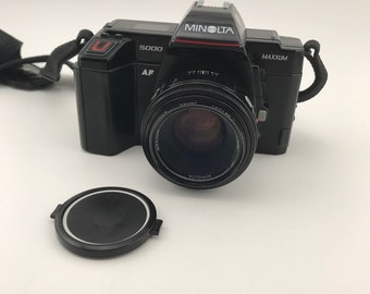 Vintage Minolta Maxxum 5000 Auto-Focus 35mm Camera with 50mm Minolta Lens, FAIR CONDITION