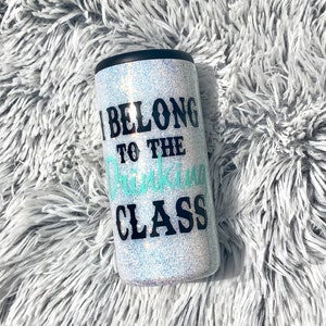 Należę do klasy pijącej Chudy pojemnik chłodzący | 12oz Slim Can Coozie | Slim Can