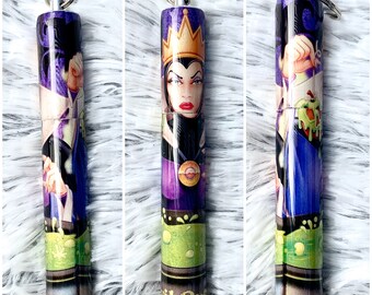 Evil queen Collapsible Straw | Travel Straw | Straw Keychain | Reusable Straw