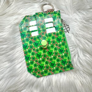 Cartera de bolsillo con trébol y leopardo / Monedero pequeño / Llavero de cartera / Día de San Patricio / Trébol