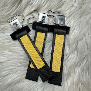Llavero de cinturón de seguridad para mini atracciones / Llavero con pestaña amarilla / Llavero de parque temático / Llavero con correa amarilla imagen 10