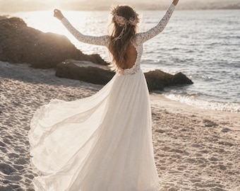 Boho Lace Wedding Dress, Long Sleeve V-Neck A-Line Beach Bridal Gown