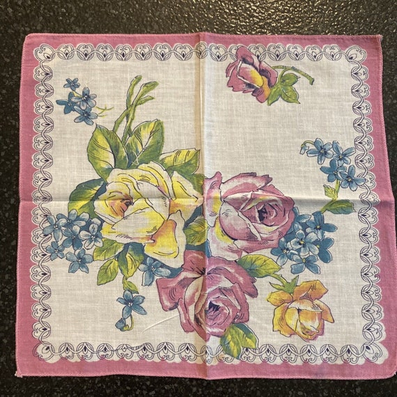 LOVELY 50s Handkerchief Hankie Flowers Floral Pink