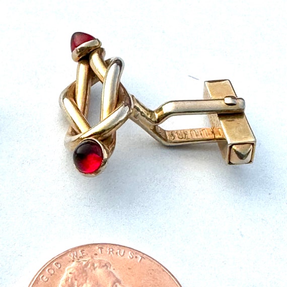 RARE Vtg SWANK Garnet Red Cabochon Stone Gold Kno… - image 4