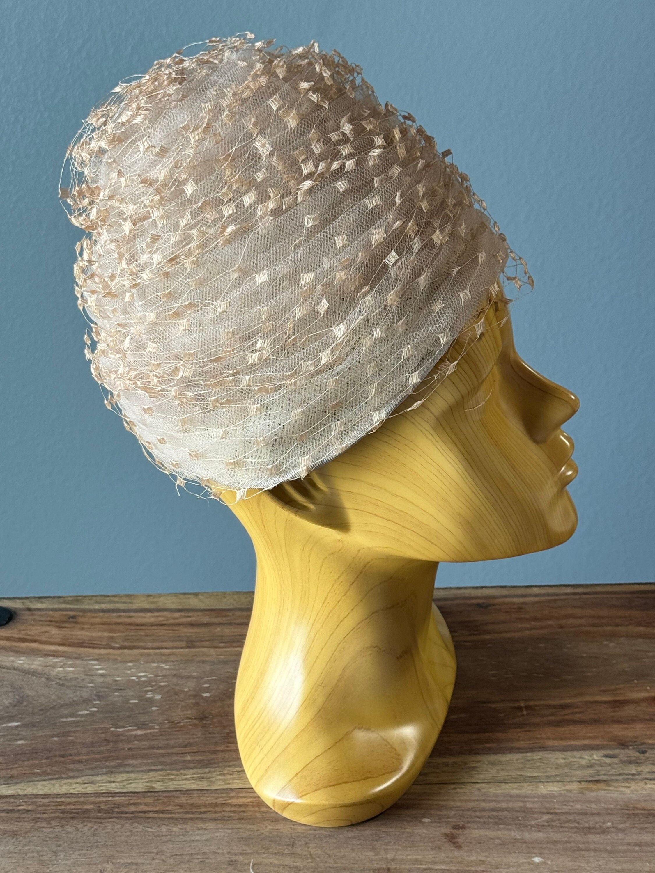 RARE GORGEOUS Vintage 40s Mr Morton G BEEHIVE Cream Tan Chiffon rare-gorgeous-vintage-40s-mr-morton-g-beehive-cream-tan-chiffon