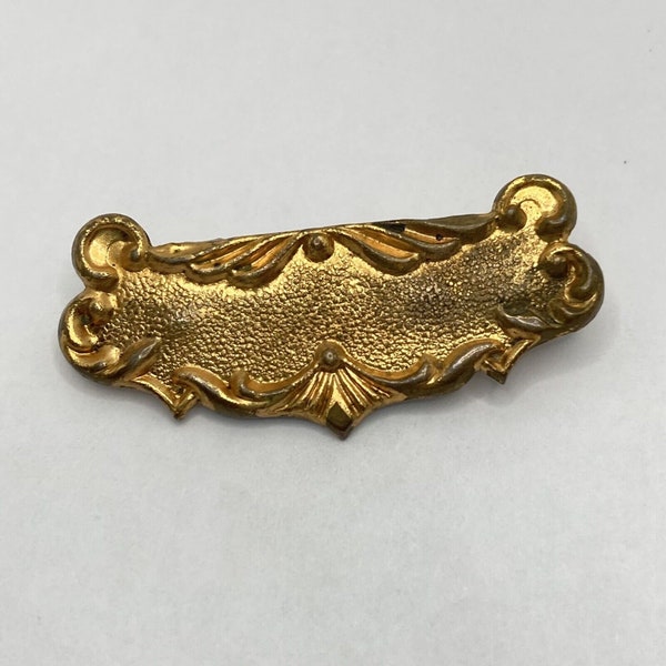 Antique Victorian Gold Tone Depose Filigree UNUSED MONOGRAM Label Pin Brooch