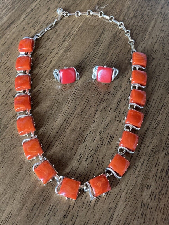 VTG! Coro Red Marble Orange Bakelite Choker Neckla