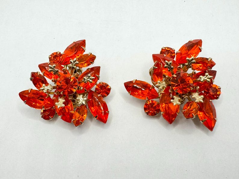 Vtg Judy Lee Burnt Orange Fire Red Marquise Rhinestone Cluster Clip on ...