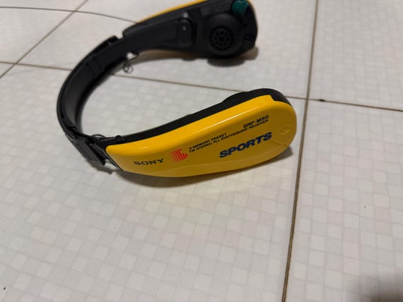 Sony radio headsets sports 5 memory preset SRF-M50