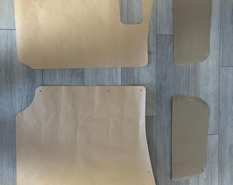 Plantillas de corte a escala real para paneles de puertas traseras de Mercedes Sprinter