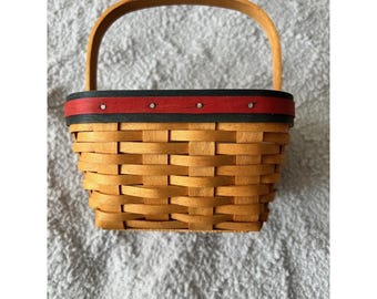 Longaberger 2001 All American Strawberry Basket