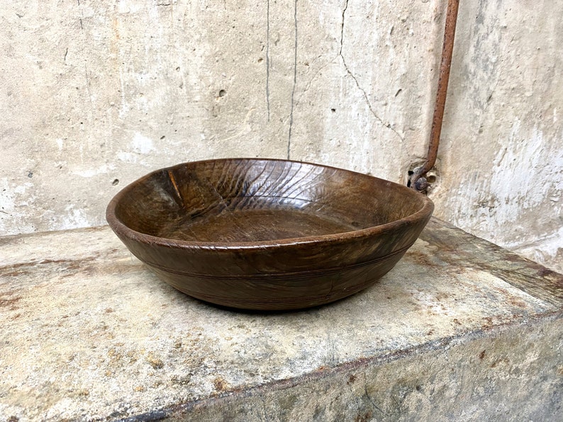 Antique Welsh Treen Wooden Dairy Bowl image 9