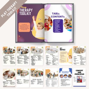 Op de afbeelding: Een Play Therapy Toolkit boek met een paars en geel omslag met een kind, samen met twaalf informatiekaarten over activiteiten zoals ma&iuml;skolfpoppen, puzzels en babygyms, elk met instructies, materialen en de aanbevolen leeftijd.