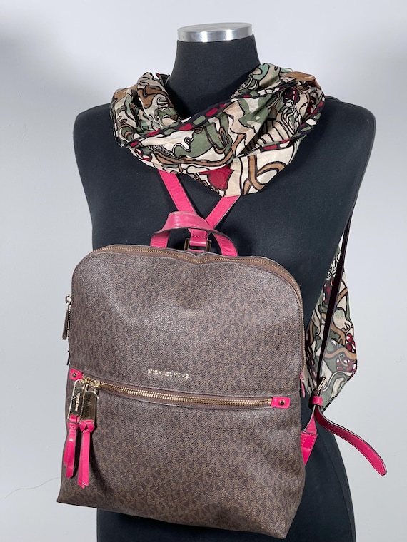 Michael Kors Rose Pink Backpack with Black Trim and Gold Hardware Michael Kors Brown MK Logo Backpack Pink Leather Straps Gold  main image 3