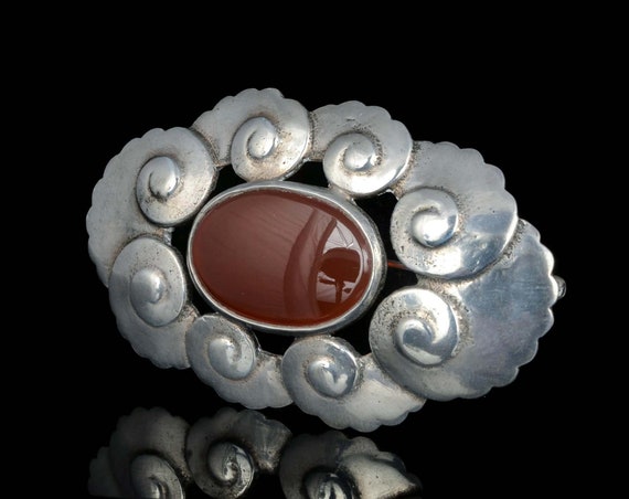 antique Arts and Crafts silver and carnelian Pin … - image 5