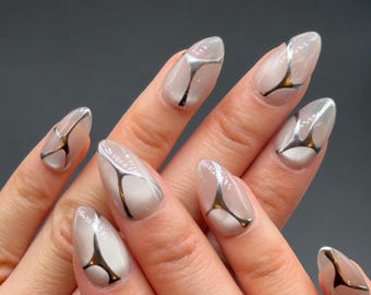 Uñas postizas con veta plateada / Uñas postizas neutras / Diseño de línea metálica / Juego de uñas postizas minimalista moderno