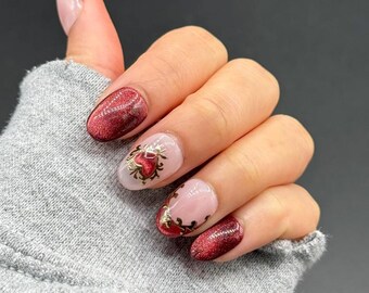 Uñas postizas de corazón cromadas carmesí hechas a mano / Ovaladas cortas