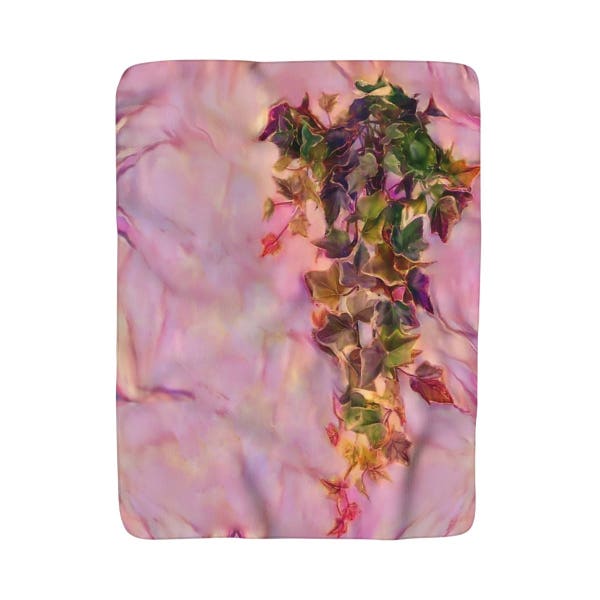 Rosy Pink Hanging Ivy Sherpa Fleece Blanket