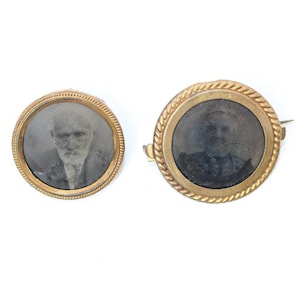 Antique Victorian Ferrotype ambrotype pin brooch man woman photograph