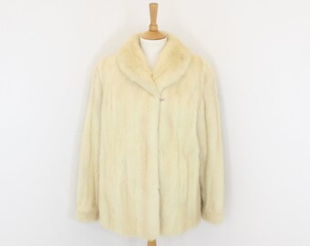 cream short jacket for wedding