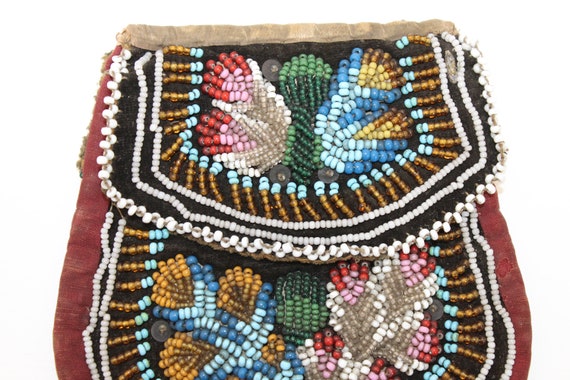 Antique Iroquois Native American Indian beadwork … - image 4