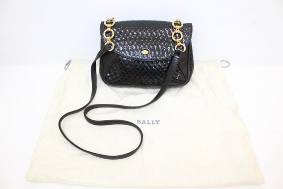 Vintage 1990s Bally handbag black quilted patent l