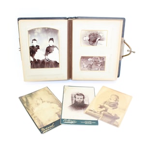 Antique Victorian family photo album black leather CDV and larger photograph album 31 black and white photos