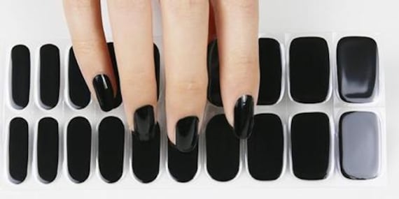 Semi-Cured Gel Wraps, UV Nail Wraps, All Black, design Dark Mode