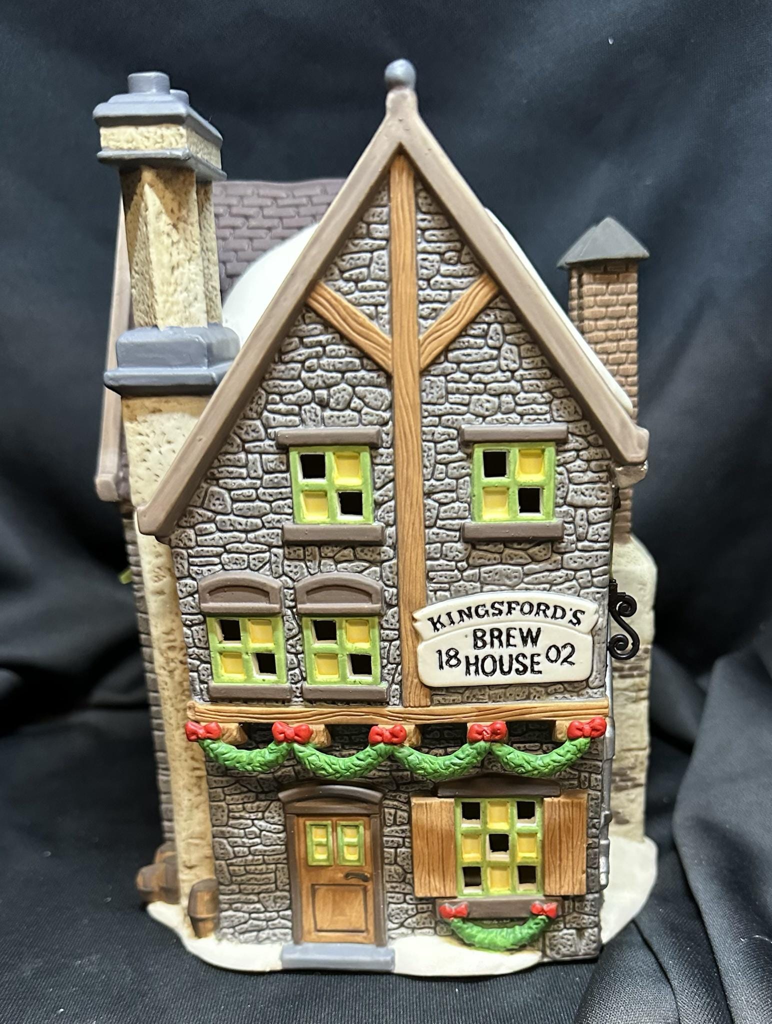 KINGSFORD'S BREW HOUSE 18 置物 Kingsford Brew House - Etsy Canada
