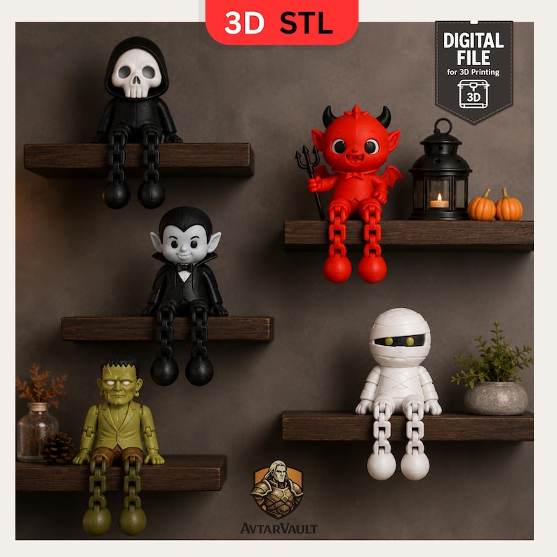K&ouml;nnte beinhalten: Eine Sammlung von f&uuml;nf beweglichen 3D-gedruckten Figuren, darunter ein Skelett mit schwarzer Kapuze, ein roter Teufel mit Dreizack, ein Vampir im Smoking, ein gr&uuml;nes Monster und eine wei&szlig;e Mumie, auf dunklen Holzregalen mit Text 3D STL.