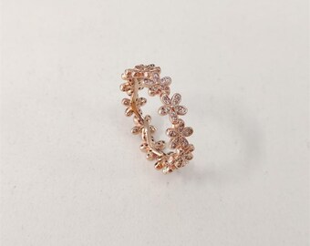 Pandora Rose Dazzling Daisy Ring