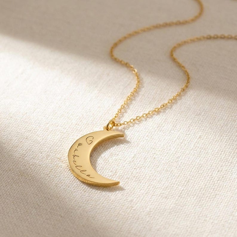 Etichetta con nome personalizzata con il mondo, colore oro, metà con il cuore, Kette grave come regalo immagine 9