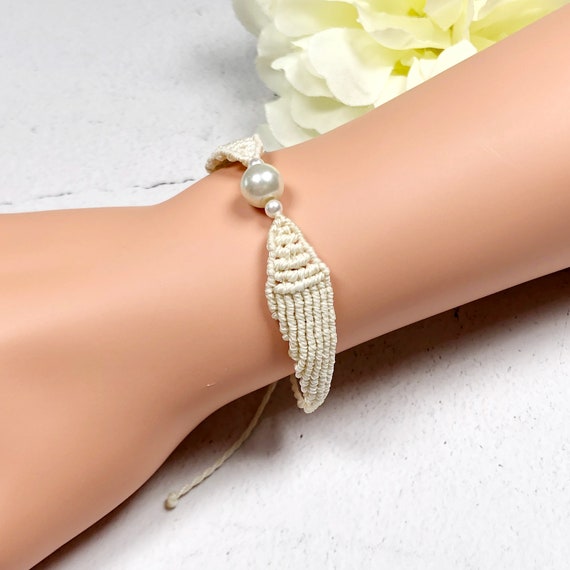 Braided Bracelet - String Bracelet - Thread Bracelet - Colored Bracelet - Friendship Bracelet