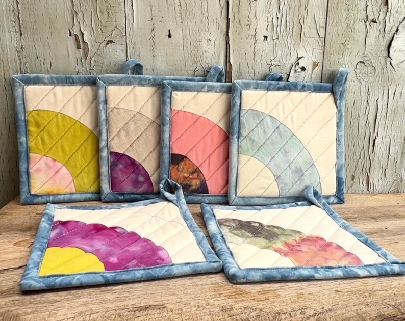 Quilted Pot Holder, Modern Table Trivet, Hand-Dyed Organic Cotton, Hot Plate, Mini Art Quilt 119 image 5