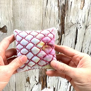 Quilted Lavender Sachet, Handmade Lavender Pillow, Aromatherapy Sachet #129