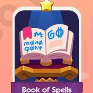 Puede incluir: Un libro abierto titulado "Book of Spells" con símbolos azules y rosas en sus páginas, apoyado en un soporte dorado y morado. Una estrella dorada se encuentra encima del libro, y el fondo es un degradado de azul y melocotón.