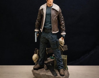 Resident Evil – Leon S. Kennedy – Hand Painted Collectible Figure - Resin-Statue