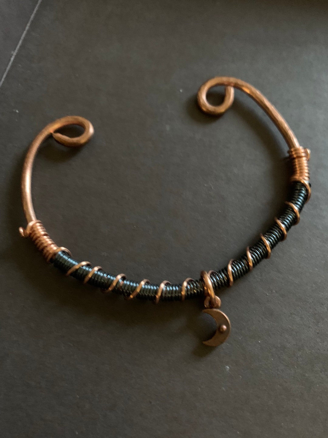 old joe ブレスレット  CHAIN CUFF moon Copper Cuff, Copper Cuff, With Vintage Moon Charm - Etsy
