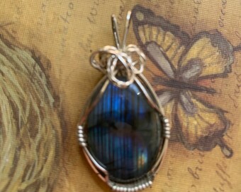 Labradorite Pendant, Labradorite Wire Wrap Pendant, Labradorite Jewelry